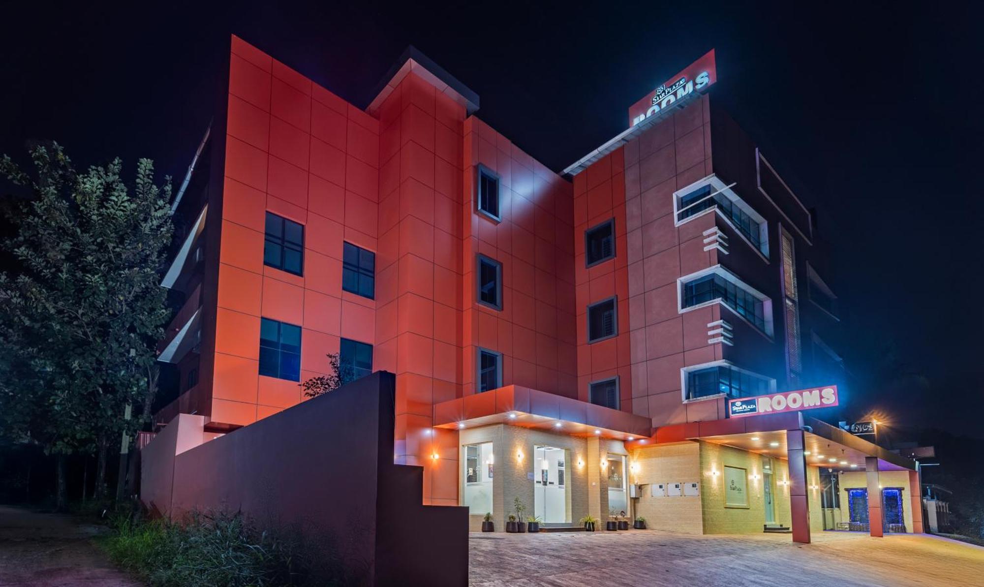 Treebo Thoduvas Star Plaza Cochin Airport Hotel Nedumbassery Eksteriør billede